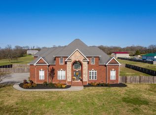 1829 Lewisburg Park, Franklin, TN 37064