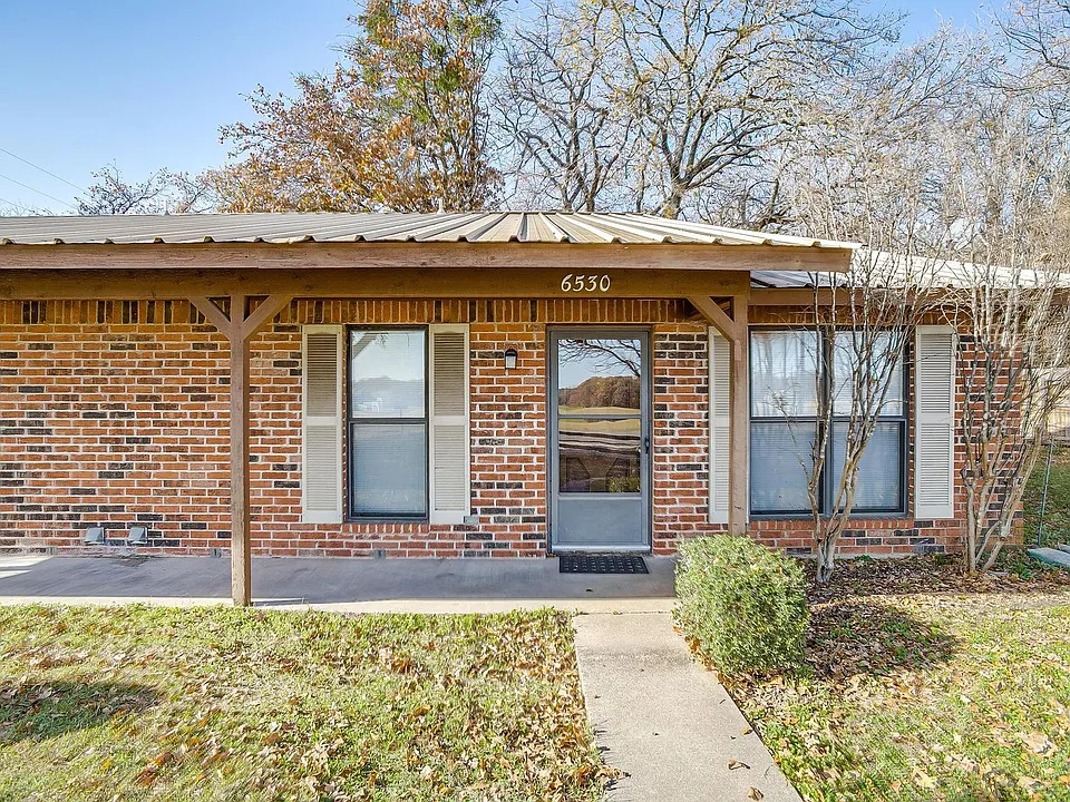 6530 Fall Creek Hwy