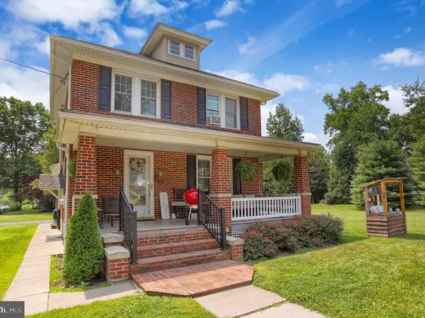 401 W Main St, New Bloomfield, PA 17068