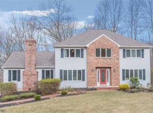 7 James Rd, Randolph, NJ 07869