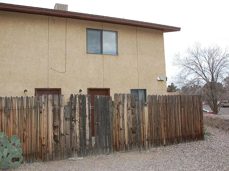 3123 Hillrise Dr #B — Photo 6