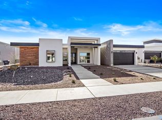 860 W Gate Dr, El Paso, TX 79932