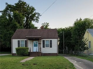 1202 Hilton Pl, Petersburg, VA 23803