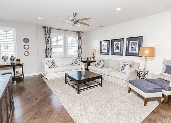 4th image of 40939 Belleray Ave