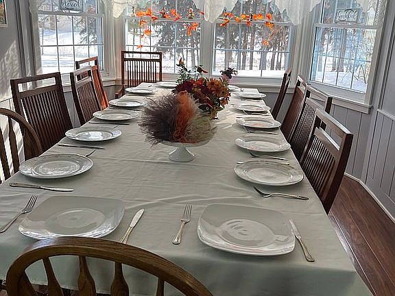 4th image of 5239 Fairgrounds Rd