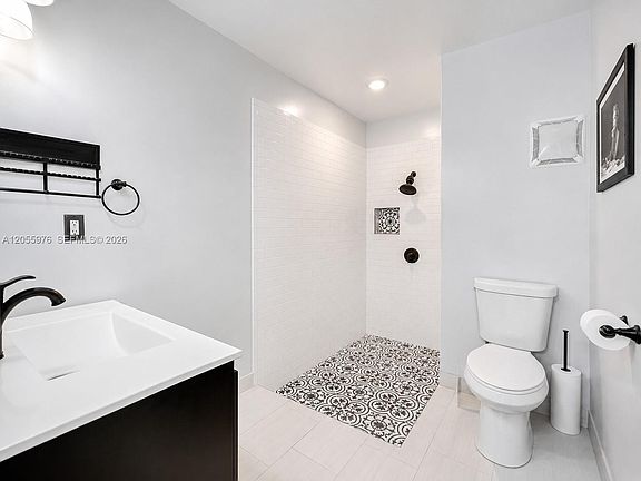 3rd image of 6870 NW 30th Ave