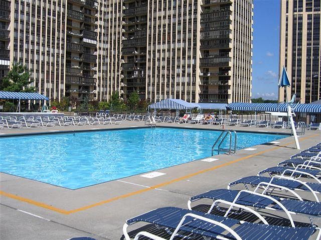1st image of 300 Winston Dr APT 1208