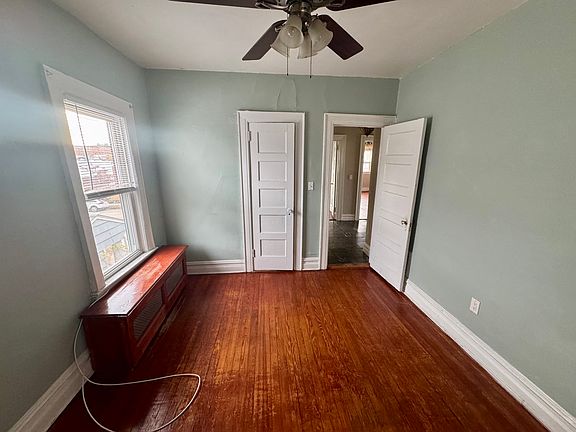 3rd image of 249 E Walnut St Floor 2