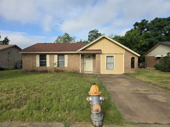 1601 McAnear St, Cleburne, TX 76033