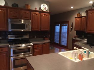 6440 North County Road 550 West, Royal center, IN 46978