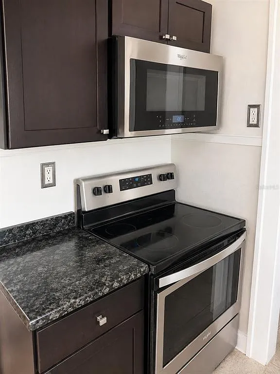 1 bed, 1.0 bath, 762 sqft, $1,800 — Photo 3