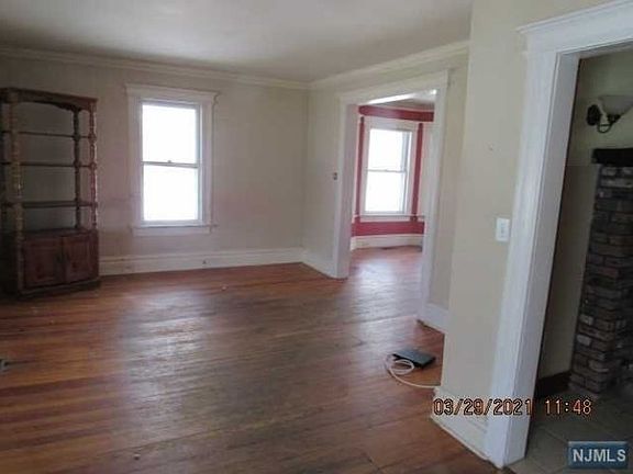 3rd image of 25 Malvern Pl