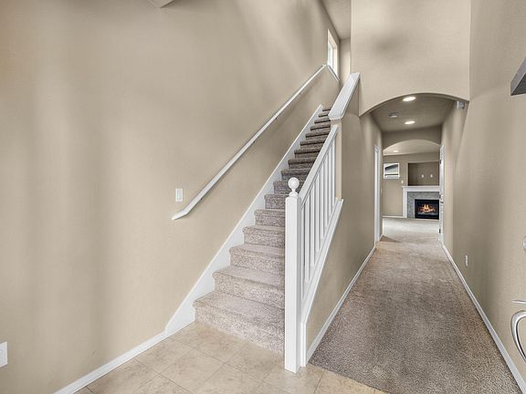 4th image of 21154 Darnel Ave