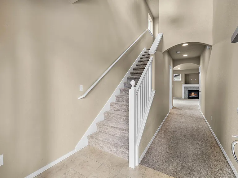 21154 Darnel Ave — Photo 4