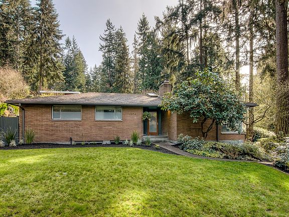 2nd image of 17804 47th Ave NE