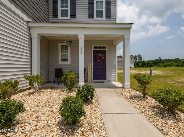 302 Crayfish Court, Swansboro, NC 28584