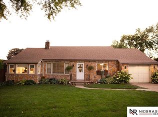 316 Bellevue Blvd N, Bellevue, NE 68005