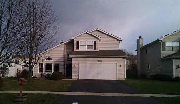 2nd image of 2606 Sierra Ave