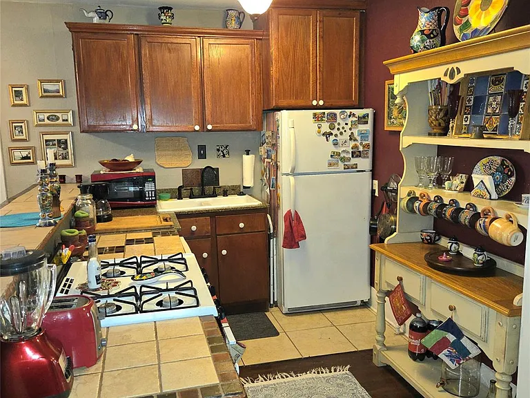1425 Munger St — Photo 8