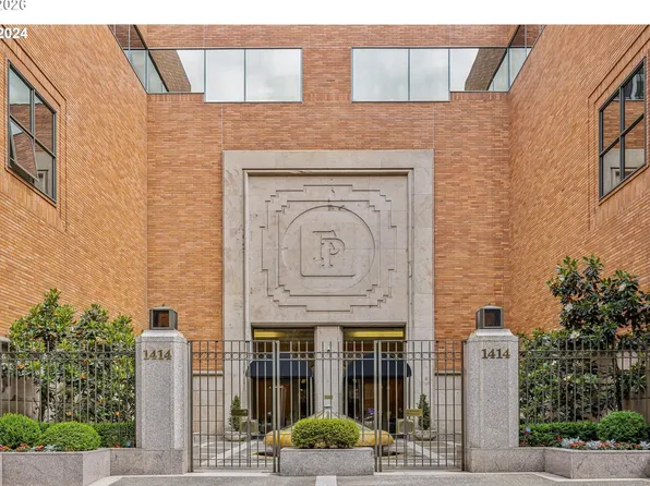 1414 SW 3rd Ave APT 2802, Portland, OR 97201
