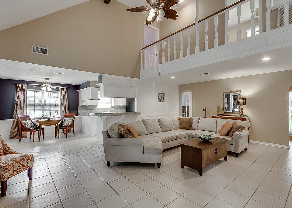 1st image of 2406 Villa Creek Dr