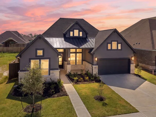 12219 Denham Dr, Mont Belvieu, TX 77523