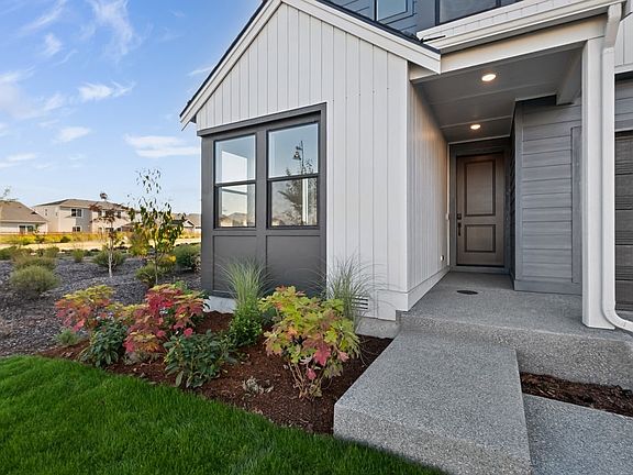 Exterior Style C Front Porch