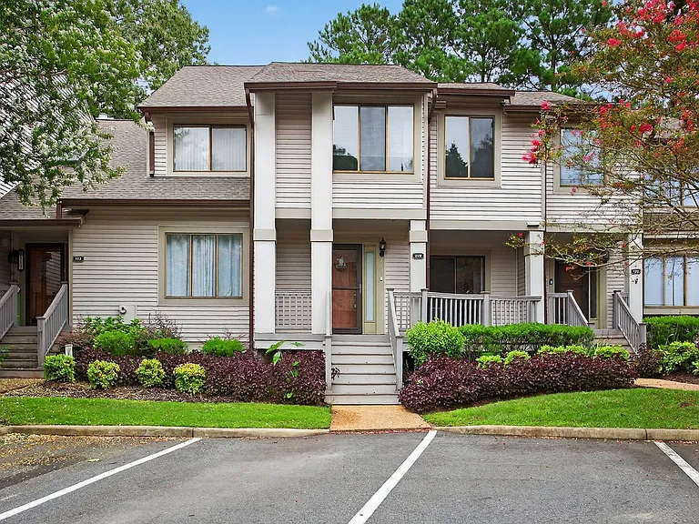 119 Inland View Dr — Photo 1