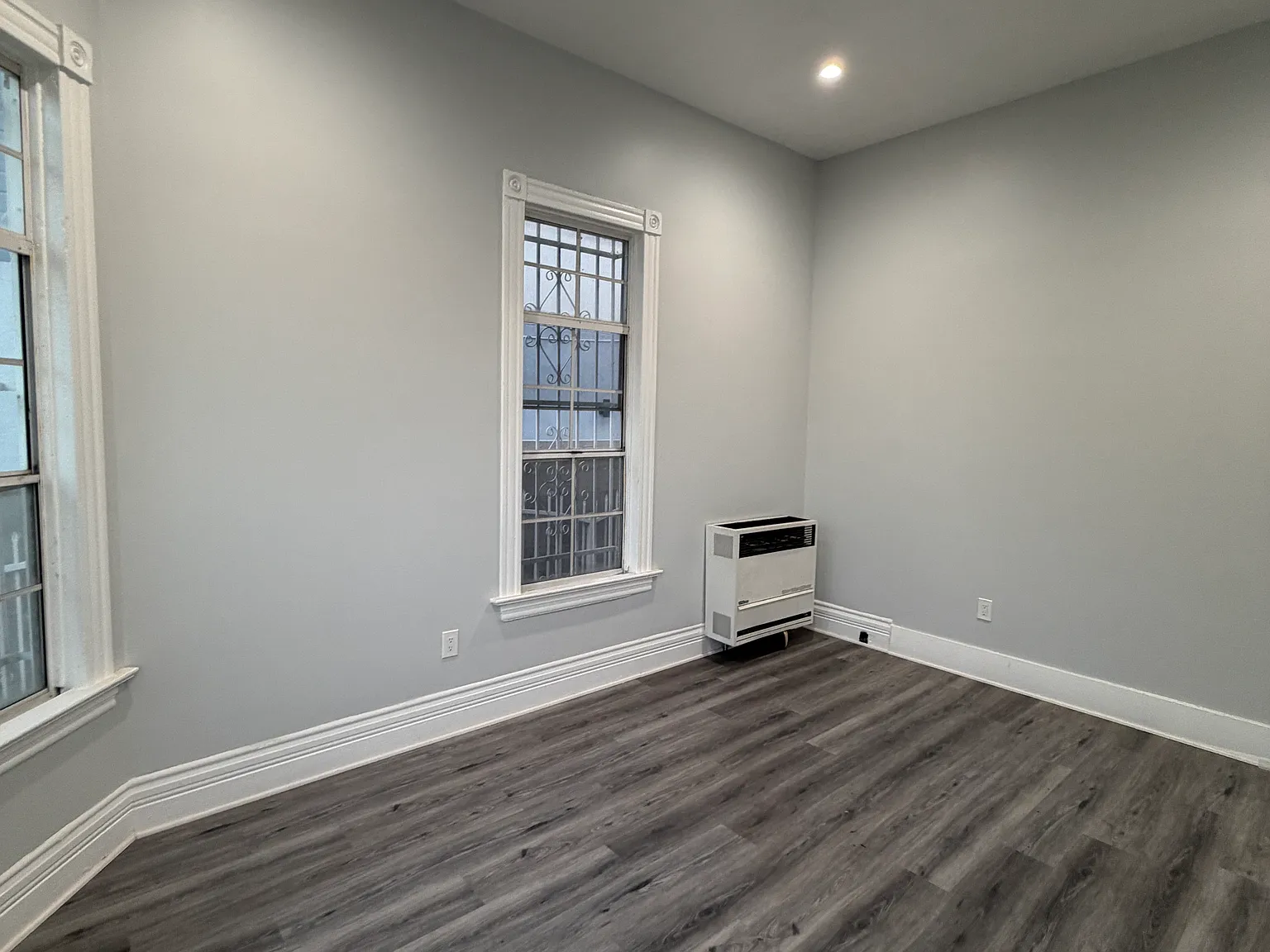 2 bed, 785 sqft, $2,500 — Photo 2