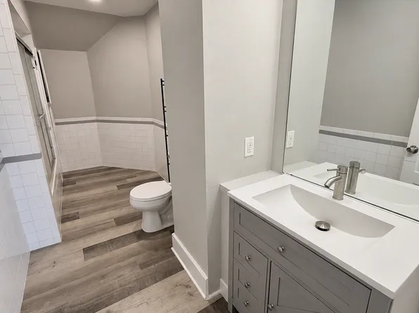 5113 22nd Ave #5, Kenosha, WI 53140
