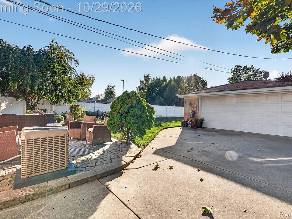 8394 Mayfair St, photo 17