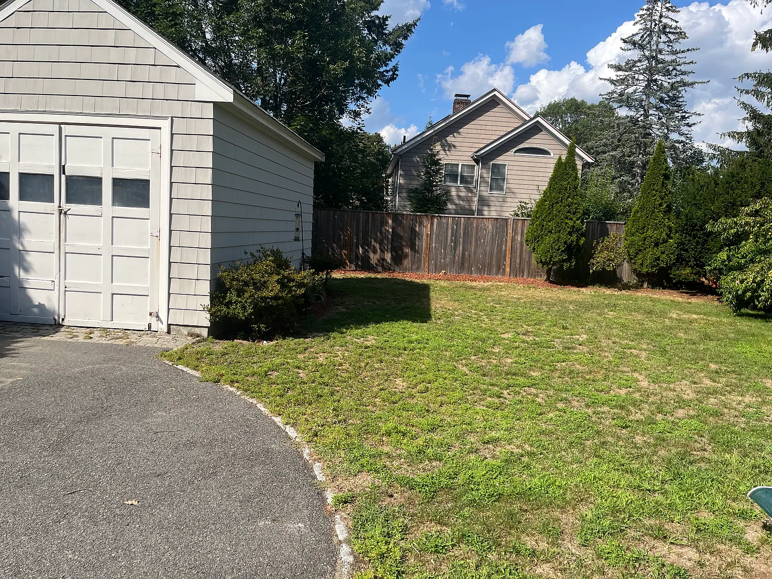 1 bed, 800 sqft, $2,500 — Photo 2