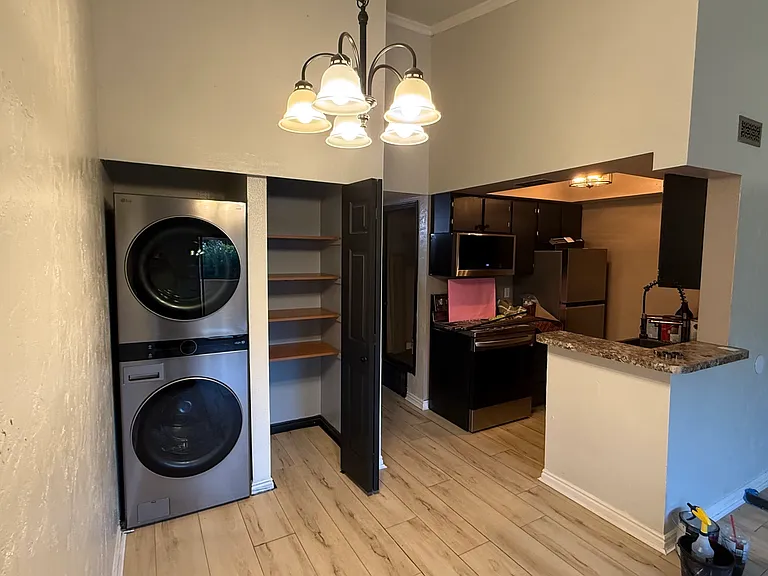 E Springcrest Ct — Photo 15