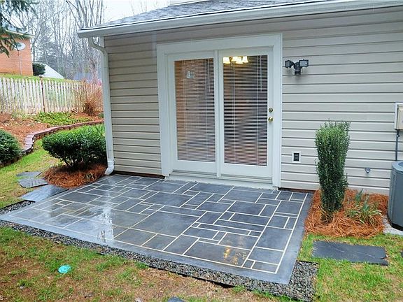 3rd image of 1997 Cottage Pl