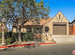 1035 Marion Dr, Glendale, CA 91205