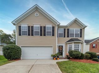 4072 Catawba Creek Dr, Gastonia, NC 28056