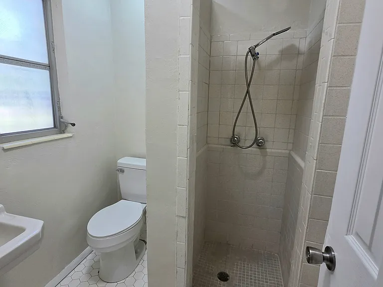 4420 19th Street Cir W #B — Photo 18