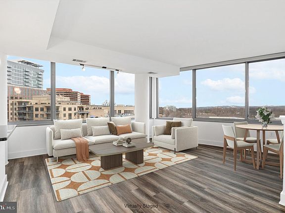 4th image of 2001 15th St N APT 805