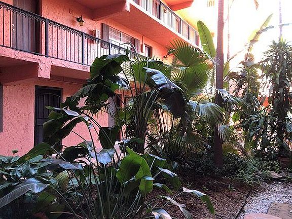 3rd image of 680 Tennis Club Dr APT 308
