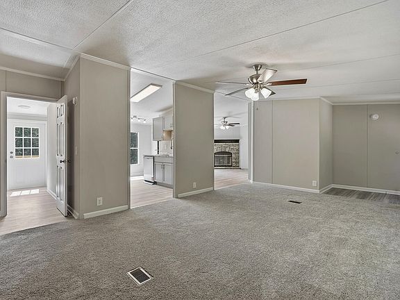 5th image of 2554 Conyers Rd