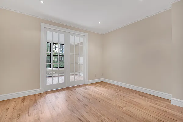 Rented by Cooper & Cooper Real Estate | media 18