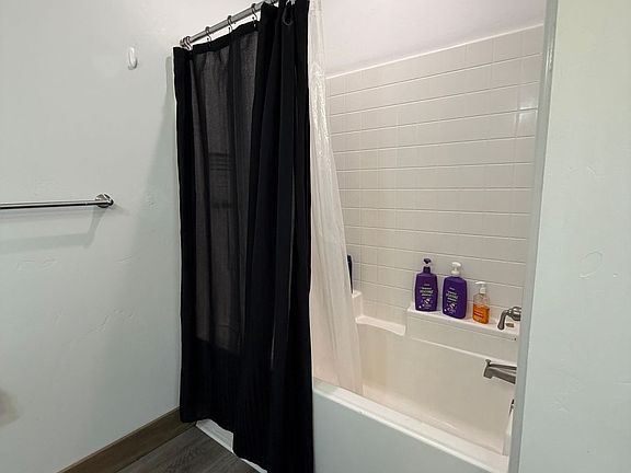 5th image of 8550 S Caribou Ct