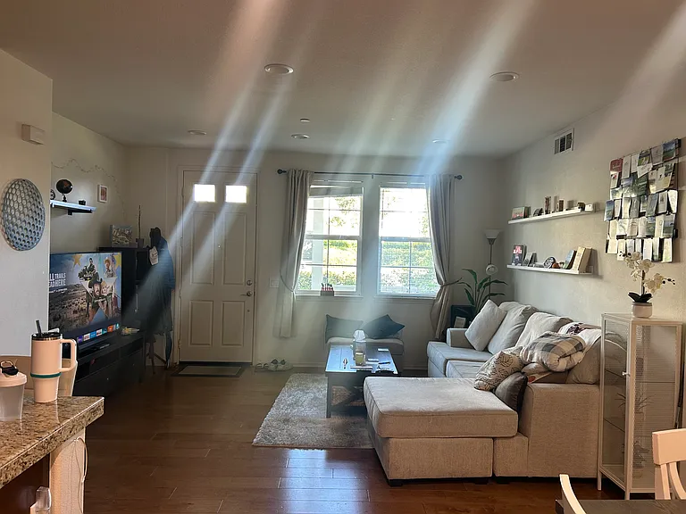 1411 Abelia — Photo 9
