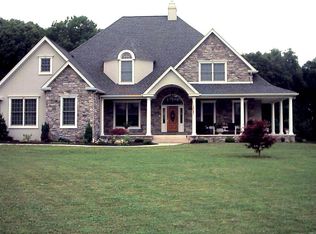 101 Stone Creek Ln, Perkasie, PA 18944