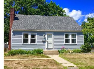 4 Prospect St, Springvale, ME 04083