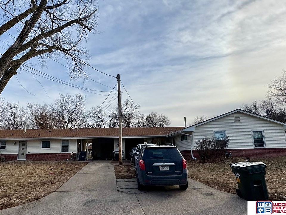 1st image of 4901 & 4907 W Benton St