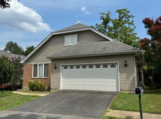 4577 Shetland Green Rd, Alexandria, VA 22312