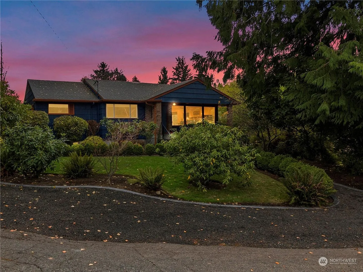 Beautiful property on the Westside of Oly — Photo 2