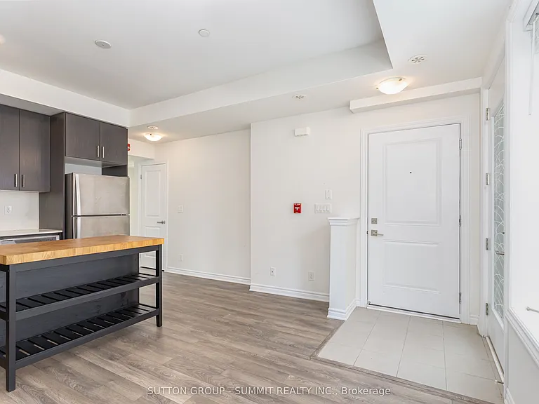 3580 Lake Shore Blvd W #16 — Photo 11