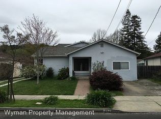 363 Foster Rd, Napa, CA 94558